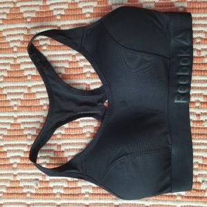 Women's Reebok Small workout bra